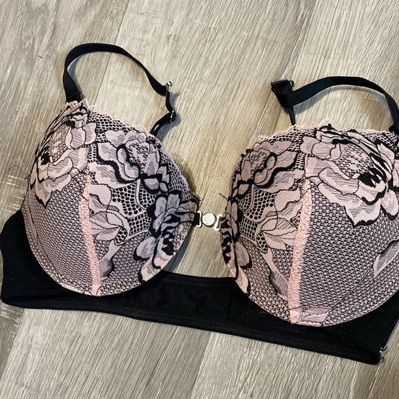 La vie en rose bra and panty set - Picture 3 of 11